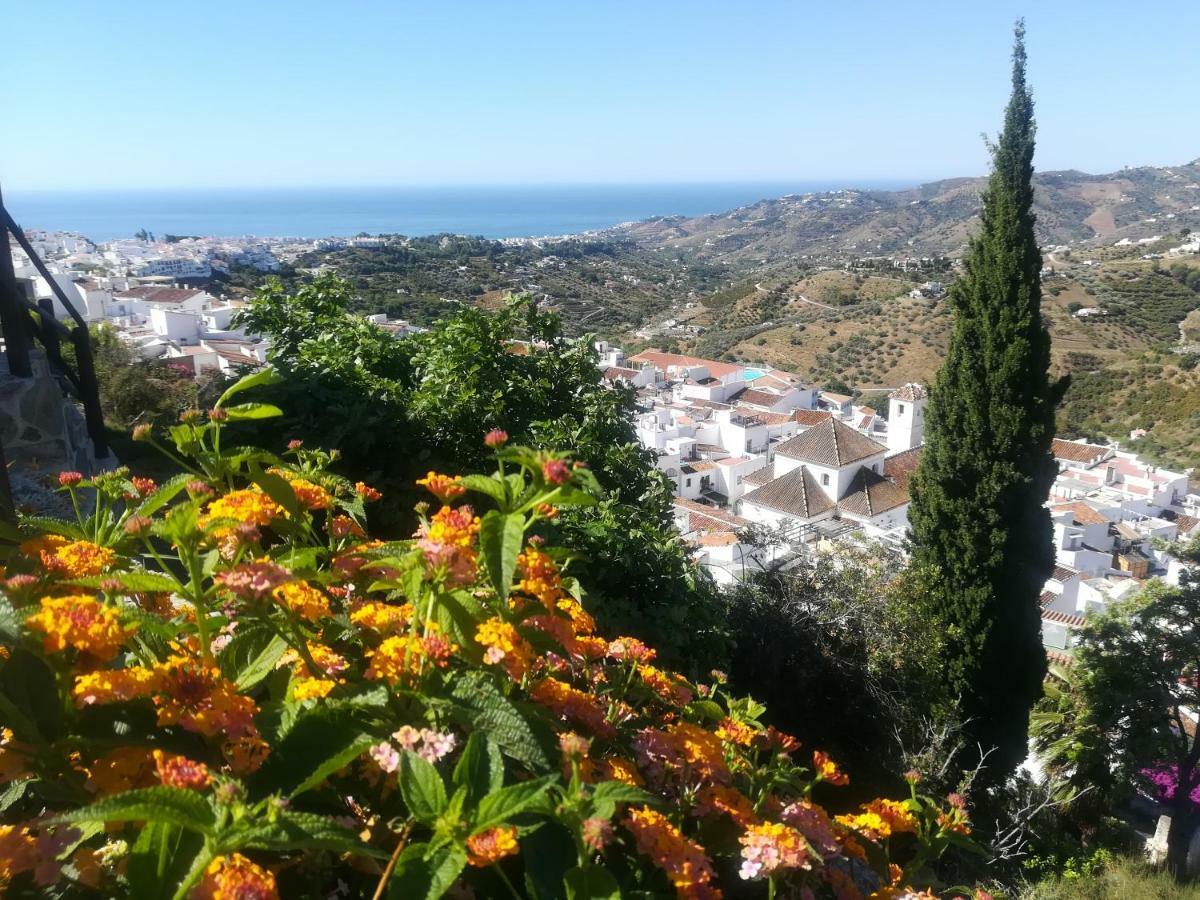 Villa Casa Ana, Fantásticas vistas al pueblo, el mar y la montaña Frigiliana Esterno foto