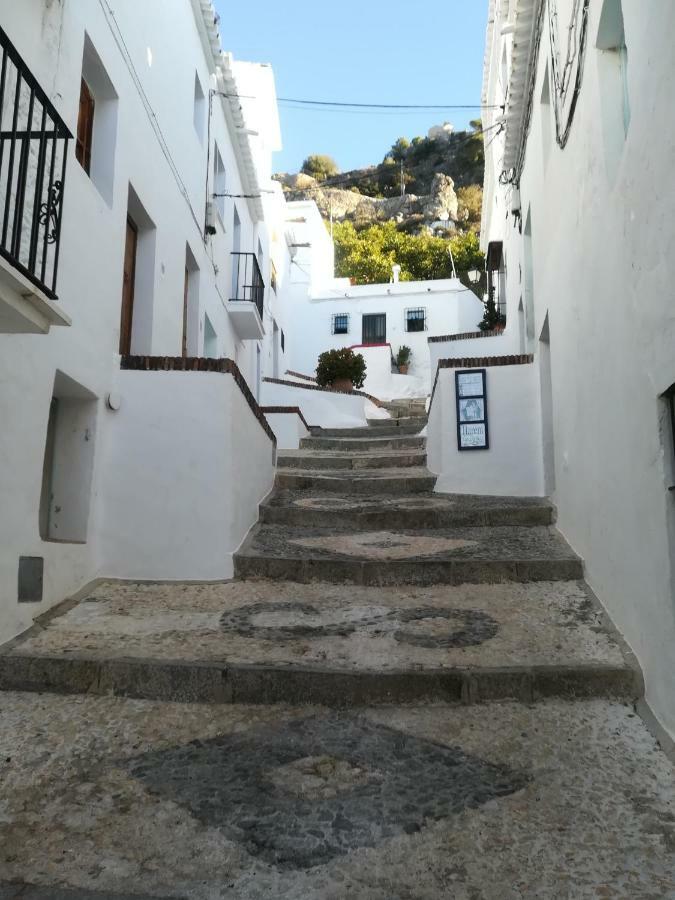 Villa Casa Ana, Fantásticas vistas al pueblo, el mar y la montaña Frigiliana Esterno foto